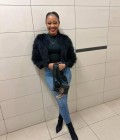 Dating Woman France to Lorient : Nina, 34 years